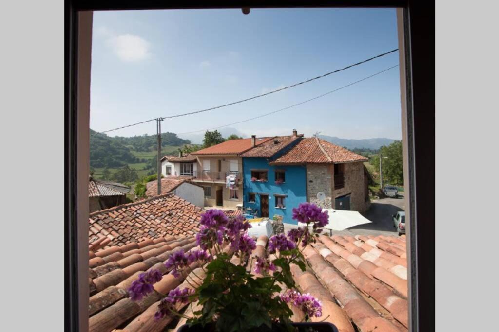 Casa del Cuetu. Traditional village house in Asturias Mere Esterno foto